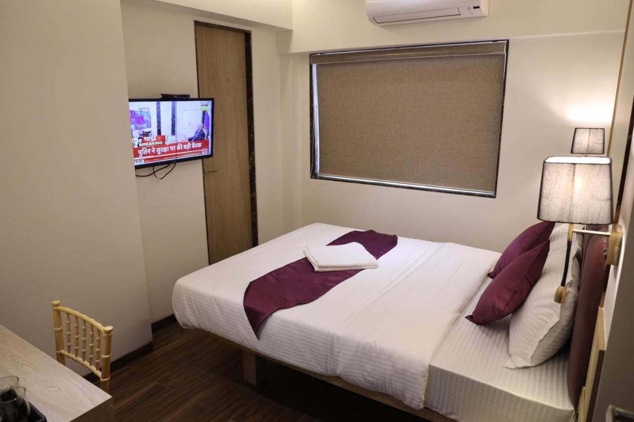 Vishal Hall Hotell Mumbai Eksteriør bilde