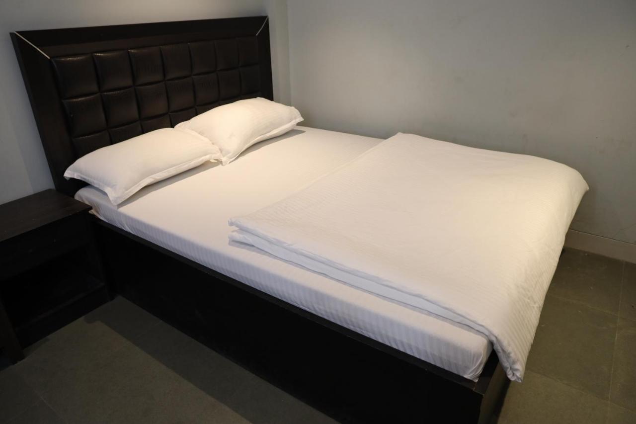 Vishal Hall Hotell Mumbai Eksteriør bilde