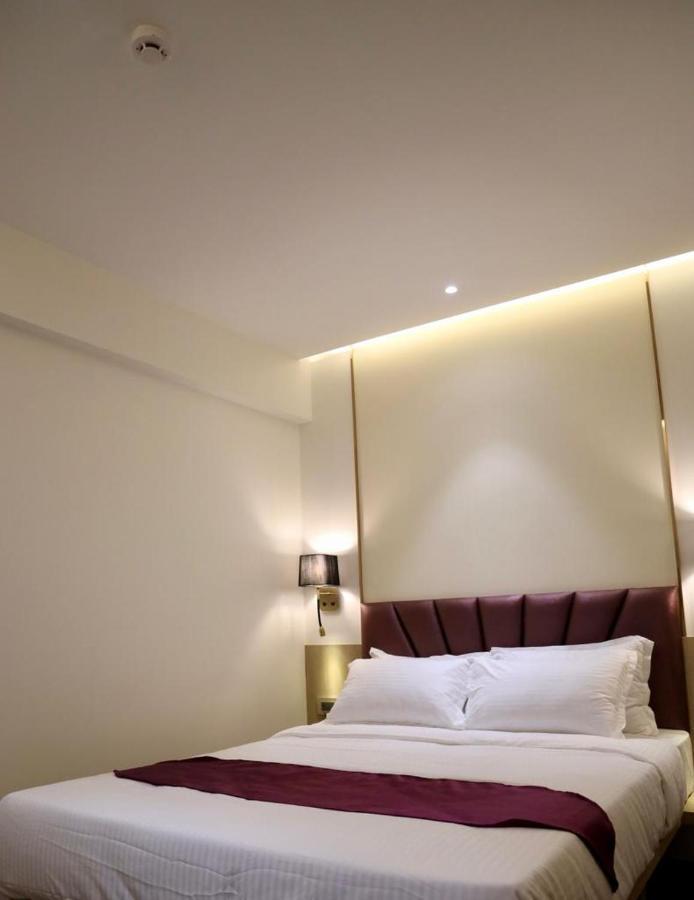 Vishal Hall Hotell Mumbai Eksteriør bilde